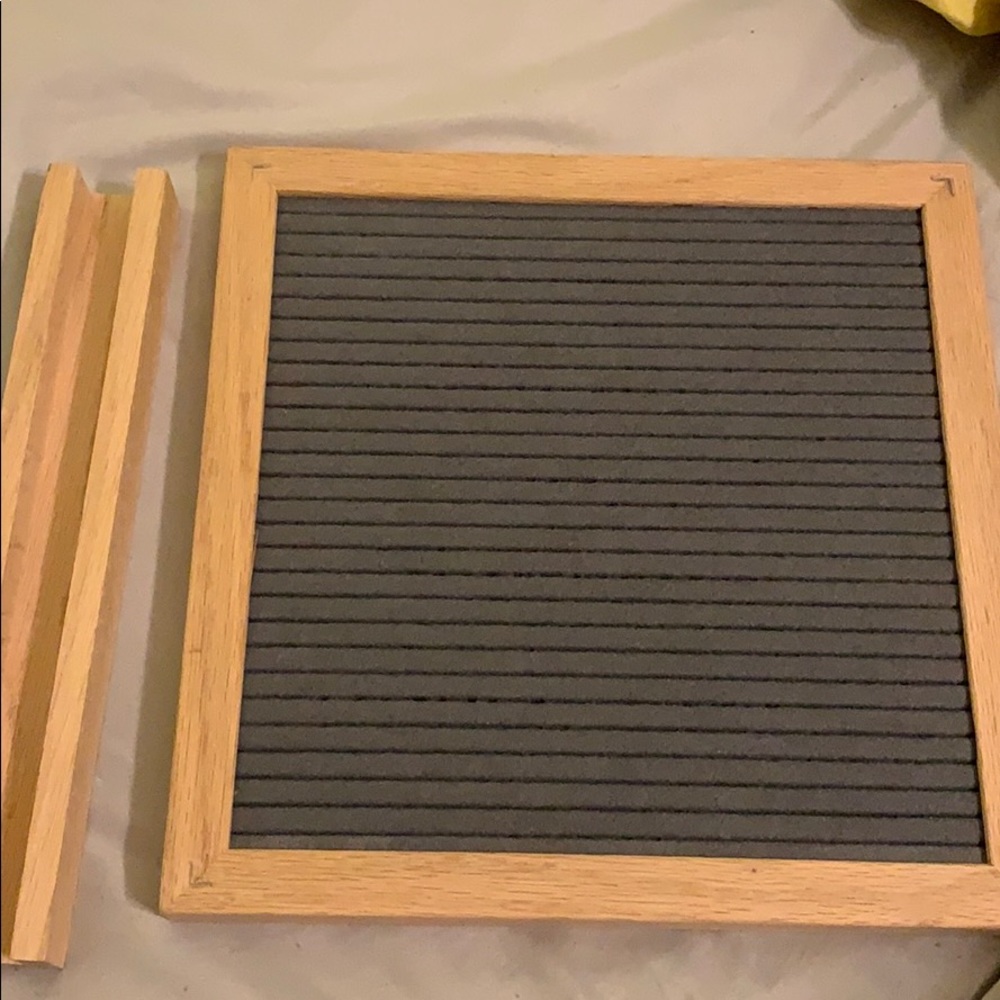 multi color letter board